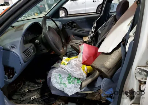 1997 Chevrolet Cavalier Ls from USA, damaged, VIN 1G1JF5249V7157808